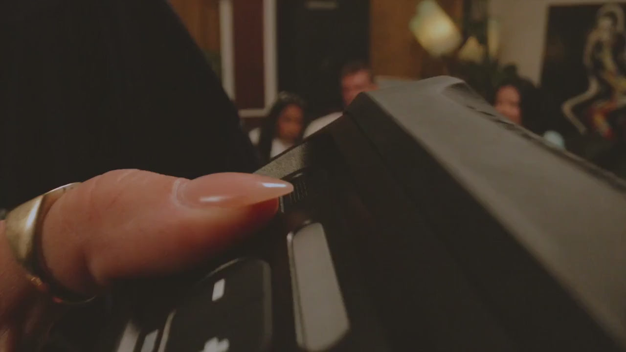Charger la vidéo: